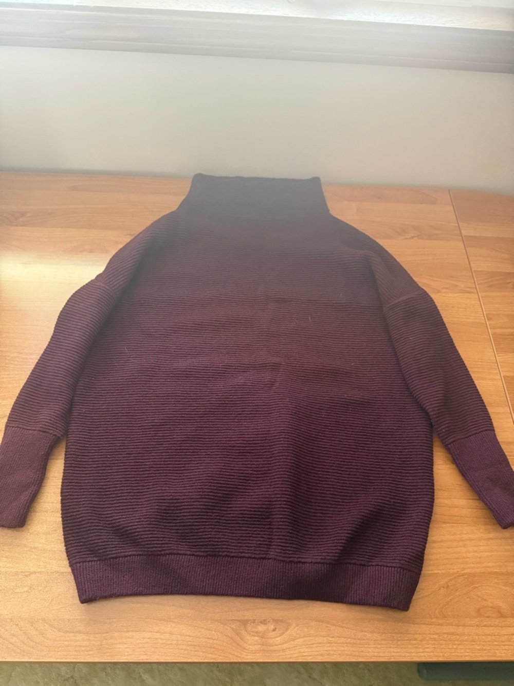 Women’s Turtleneck Ribbed Sweater - Deep Plum